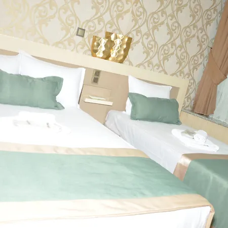 Evim Hotel 3*